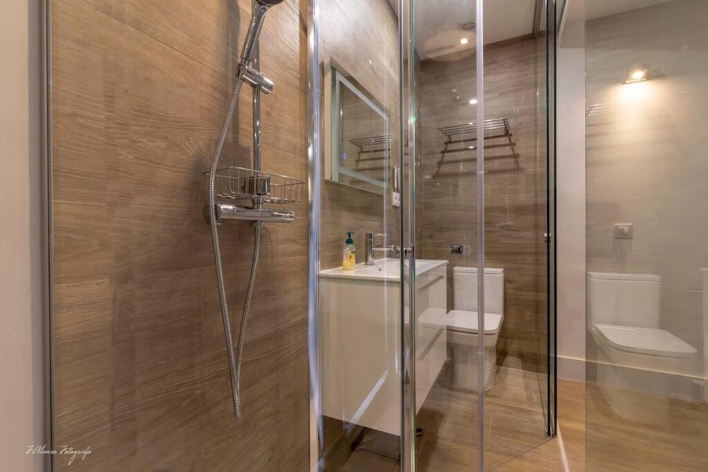 Moderno Y Funcional Apartamento En El Centro-El Rastro Madrid Buitenkant foto