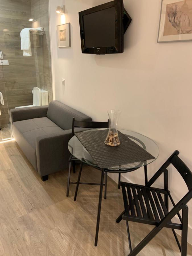 Moderno Y Funcional Apartamento En El Centro-El Rastro Appartement Madrid Buitenkant foto